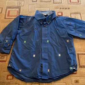 EUC HARTSTRINGS BUTTON DOWN